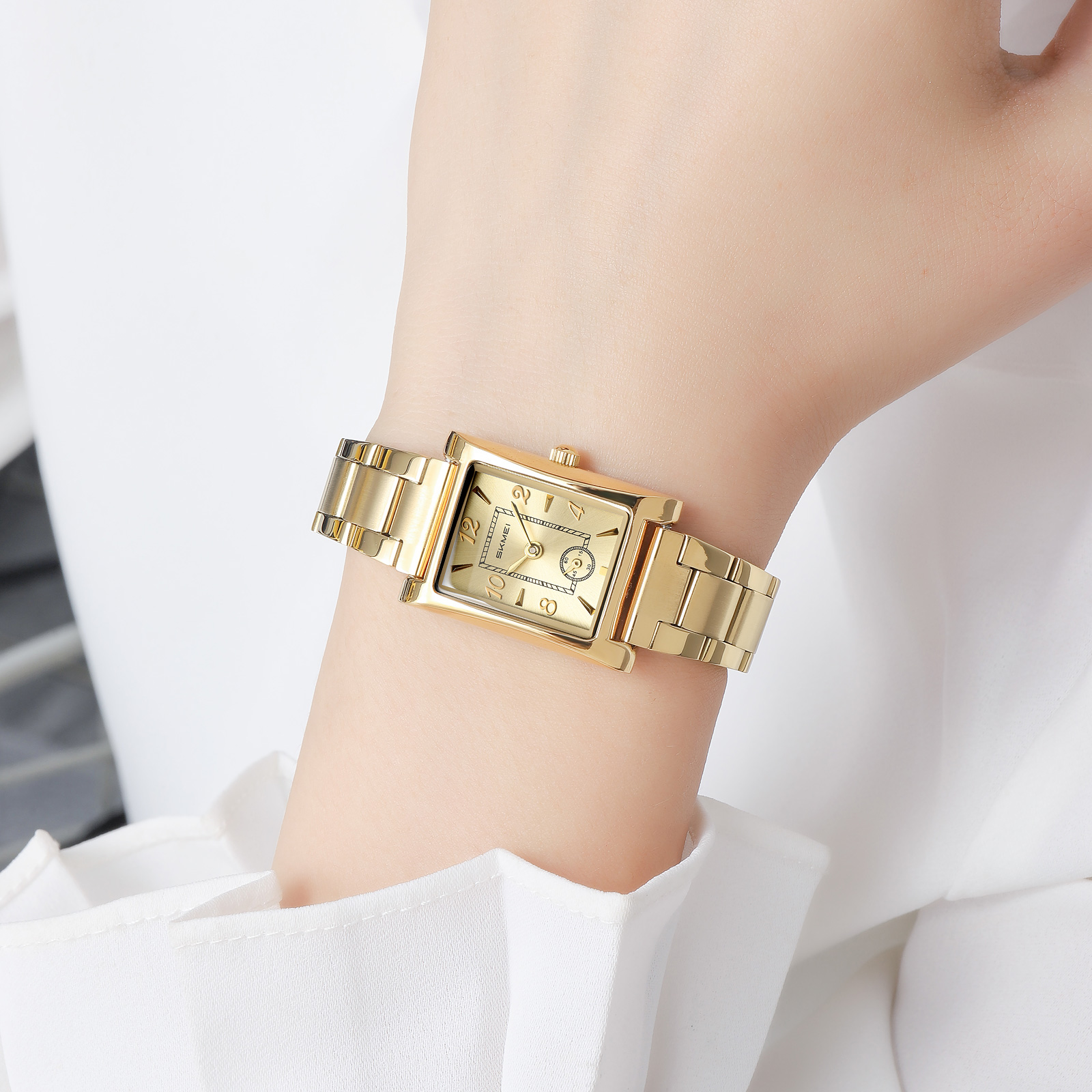 SKMEI 2570 WOMEN STEEL WATCH