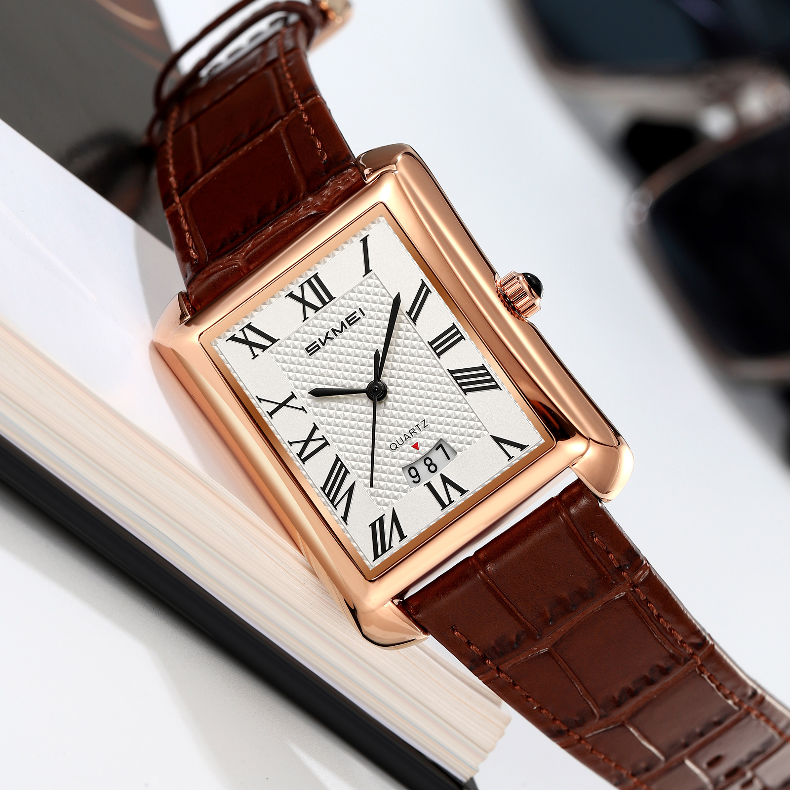 SKMEI 2575 MEN rectangular quartz Watch