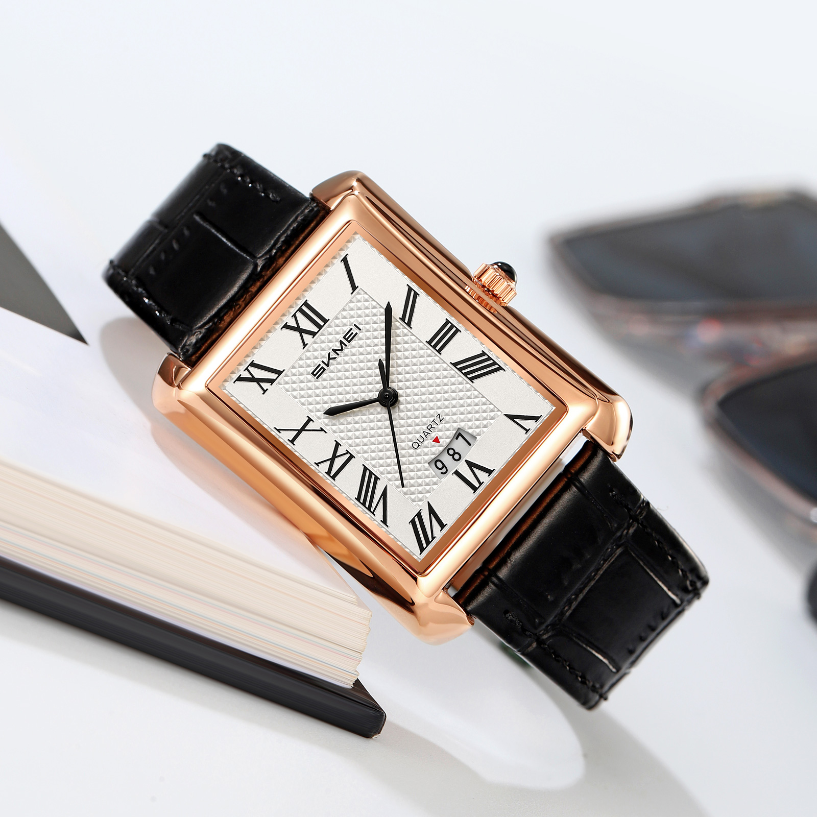 SKMEI 2575 MEN rectangular quartz Watch