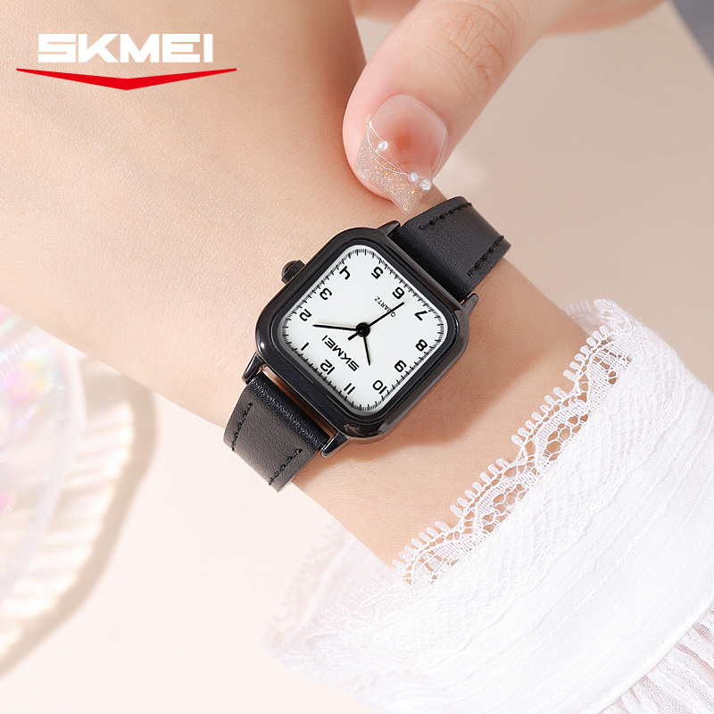 SKMEI 2579 LADY FASHION WATCH