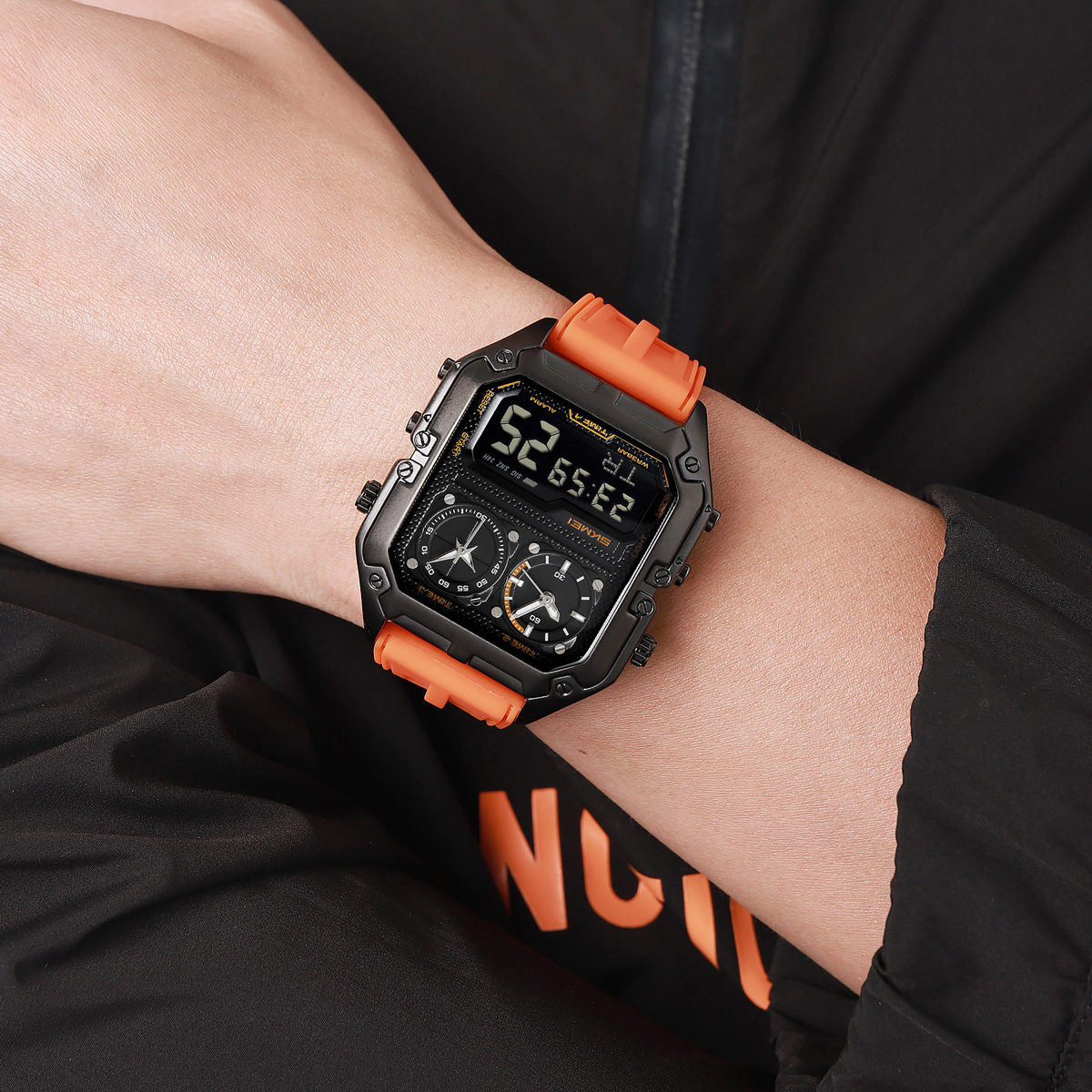 2580 SKMEI Military Style Mens Sports Watch