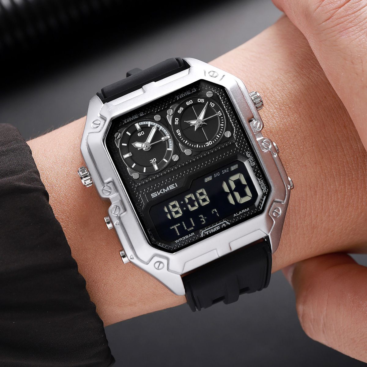 2580 SKMEI Military Style Mens Sports Watch