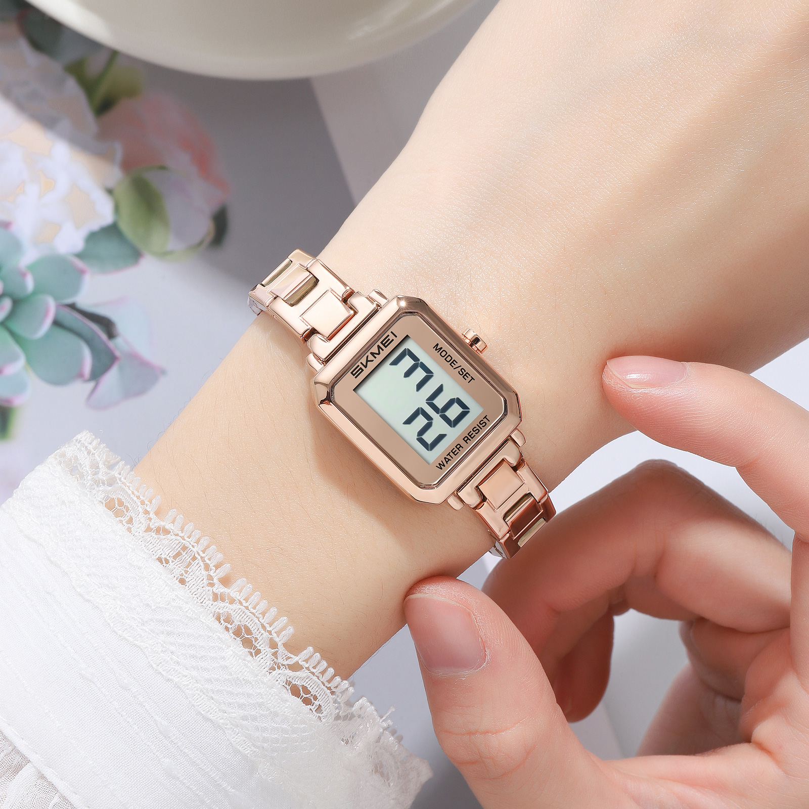SKMEI 2581 METAL FEMALE DIGITAL WATCH WHOLESALE