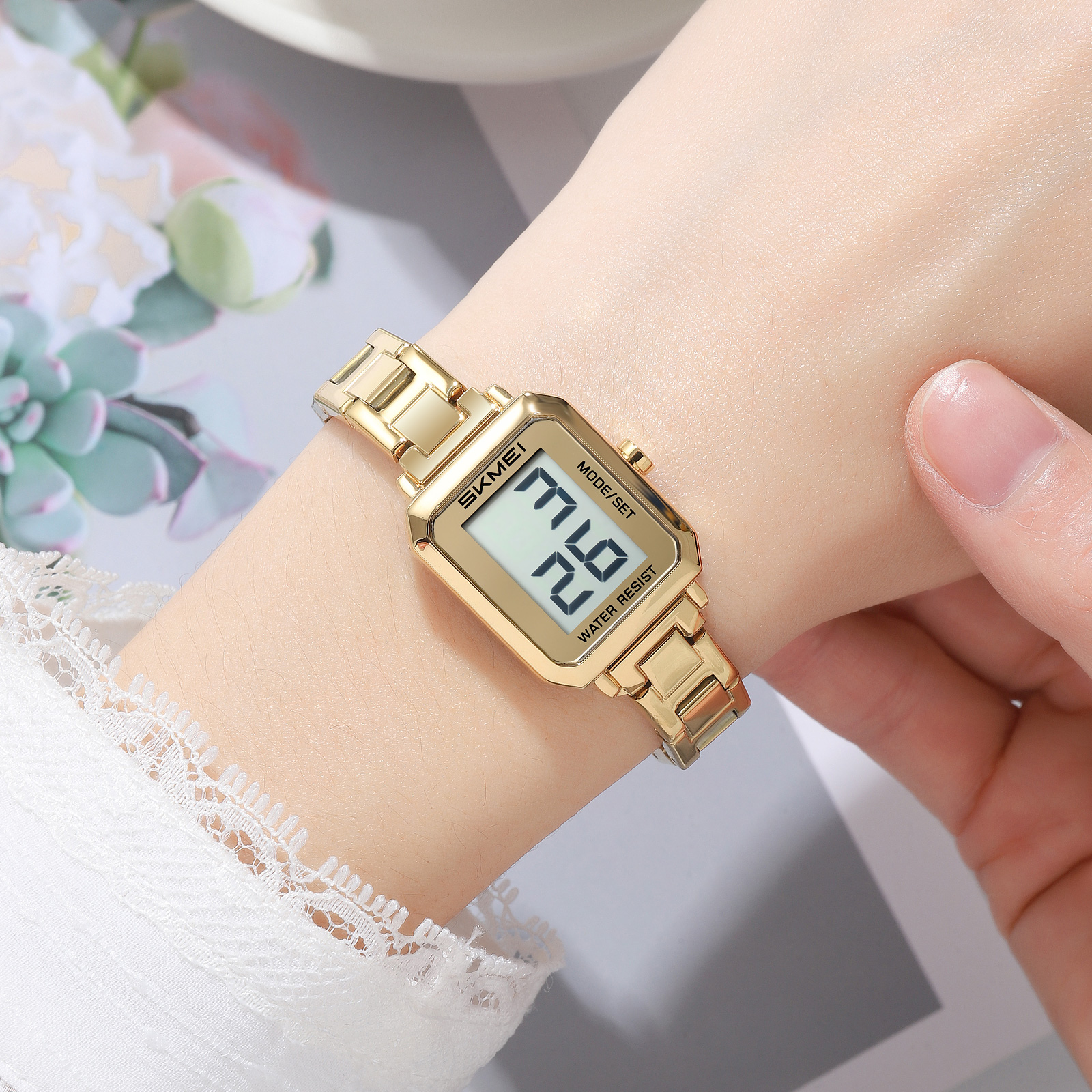 SKMEI 2581 METAL FEMALE DIGITAL WATCH WHOLESALE