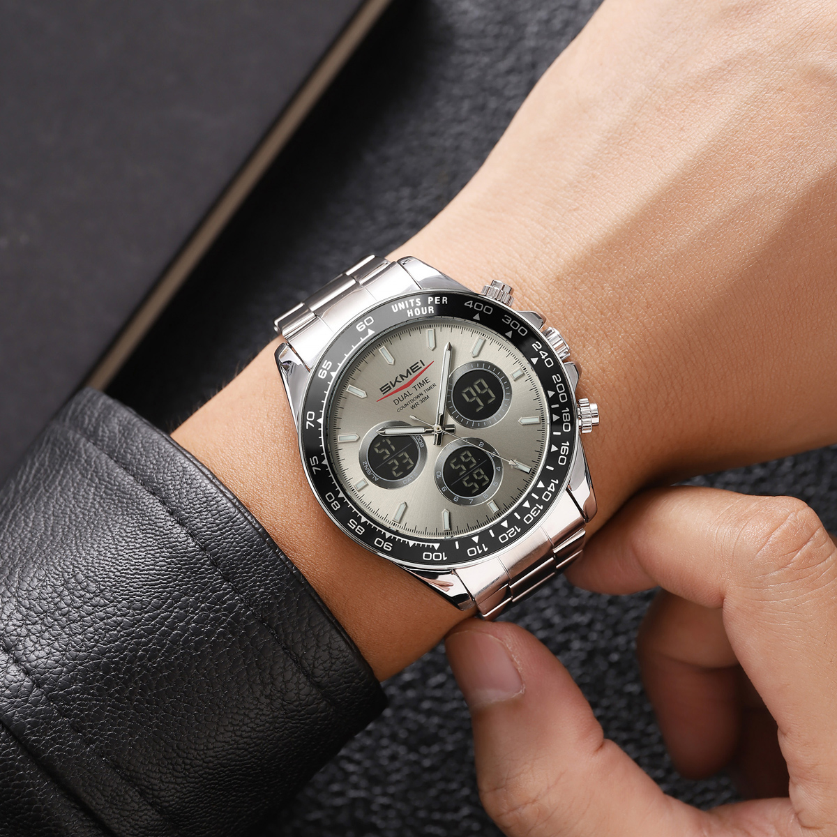 SKMEI 2587 MEN WATCH