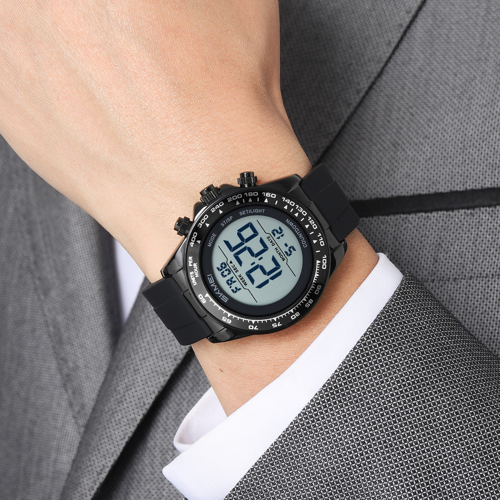 SKMEI Model 2592 Sporty Chronograph Digital Watches