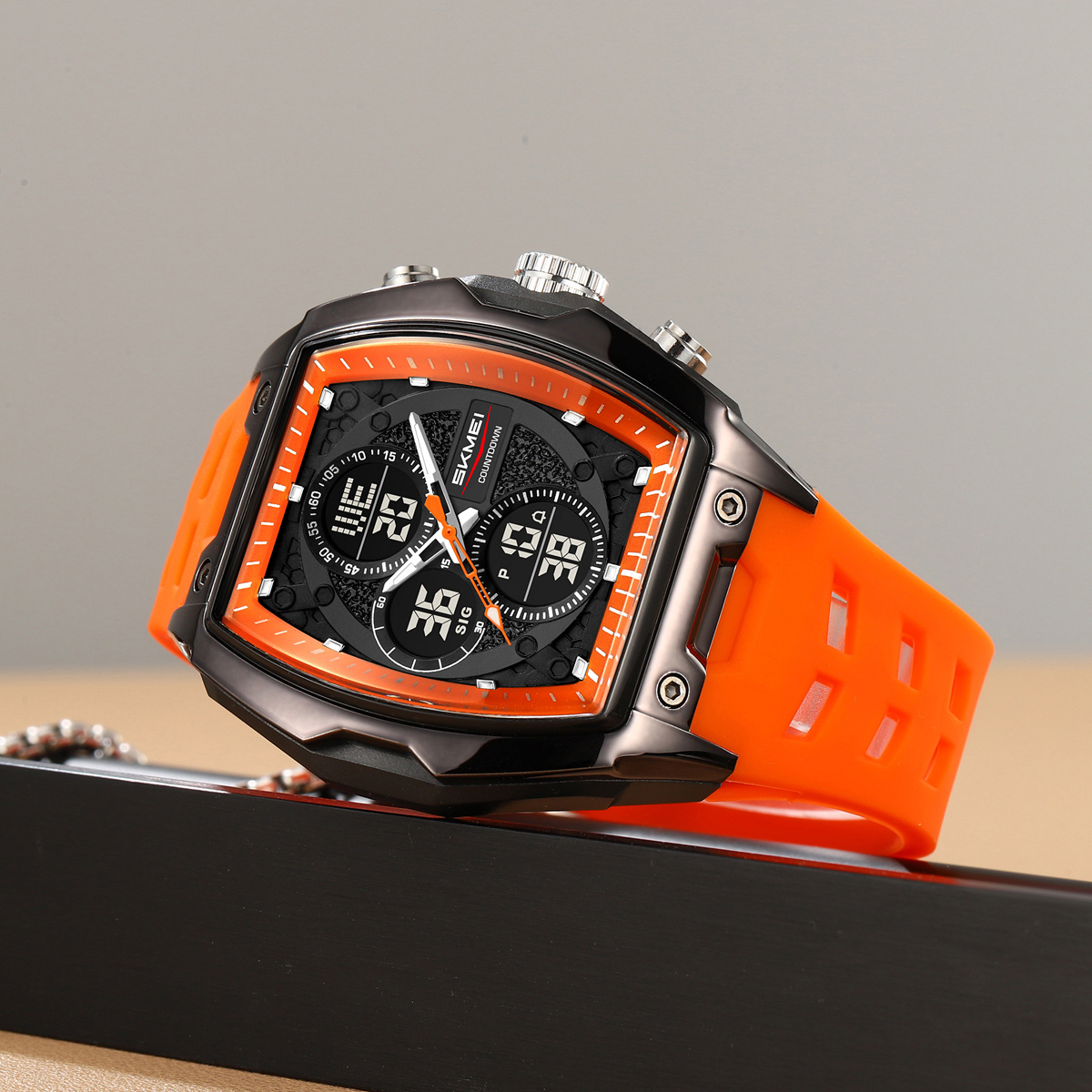 SKMEI 2601 NEW FASHION WATCH