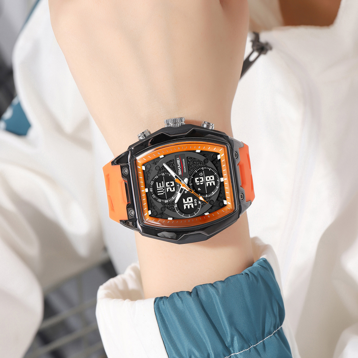 SKMEI 2601 NEW FASHION WATCH