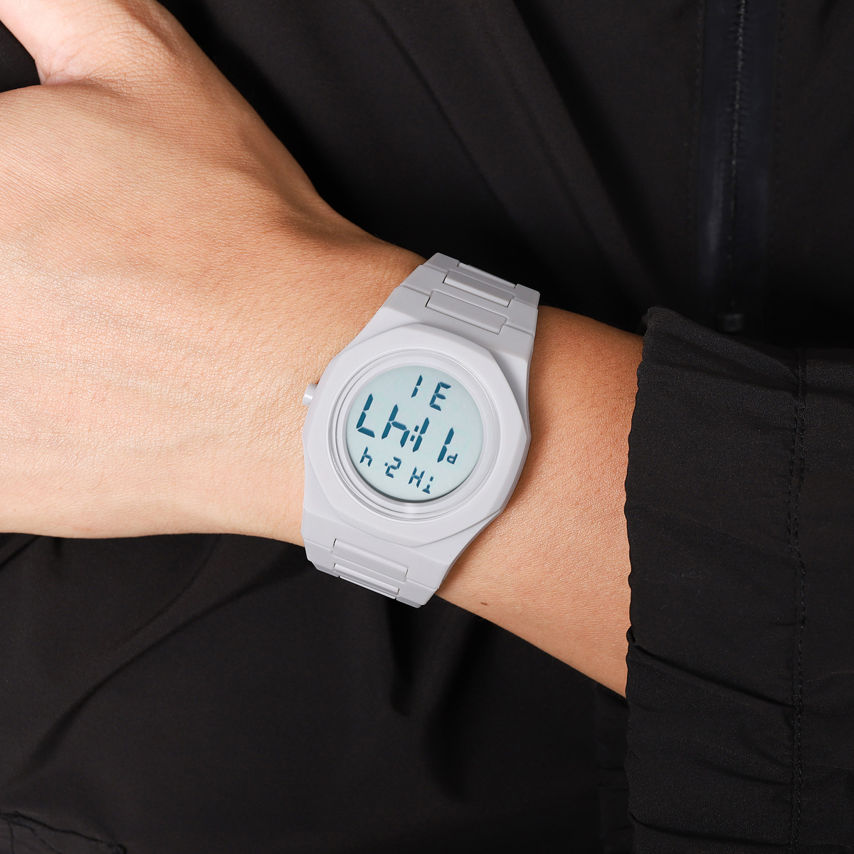 SKMEI 2613 NEW DIGITAL WATCH