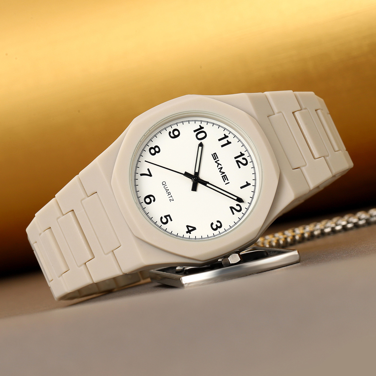 SKMEI 2615 Eastern Arabic numerals Dial Quartz Watch