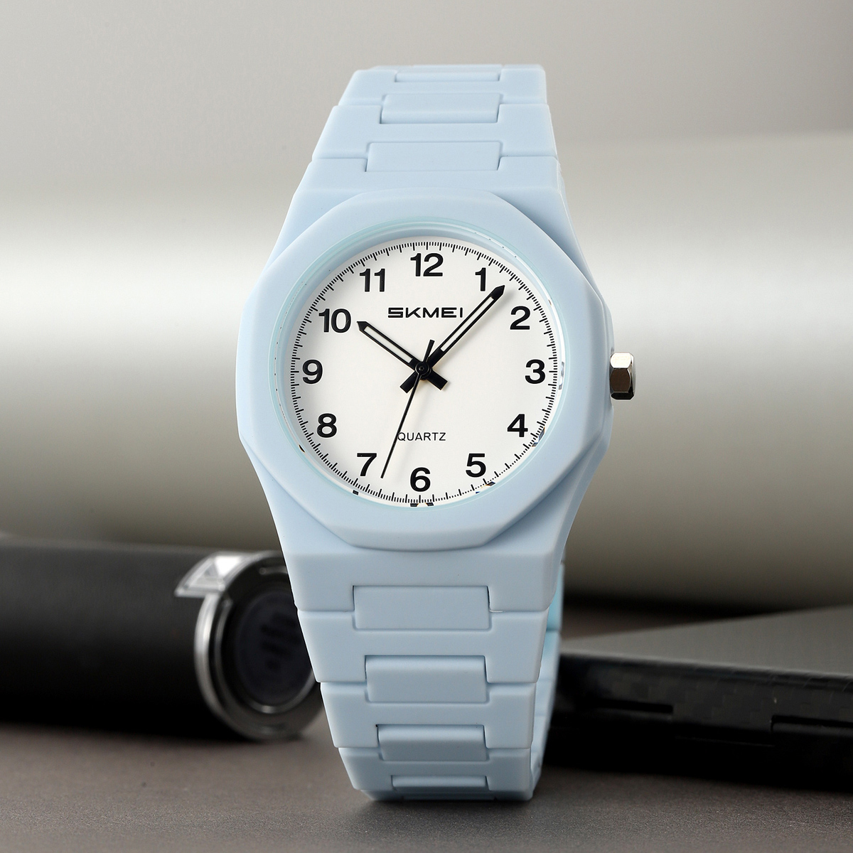 SKMEI 2615 Eastern Arabic numerals Dial Quartz Watch