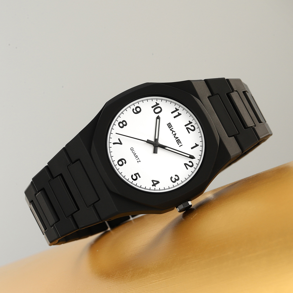 SKMEI 2615 Eastern Arabic numerals Dial Quartz Watch