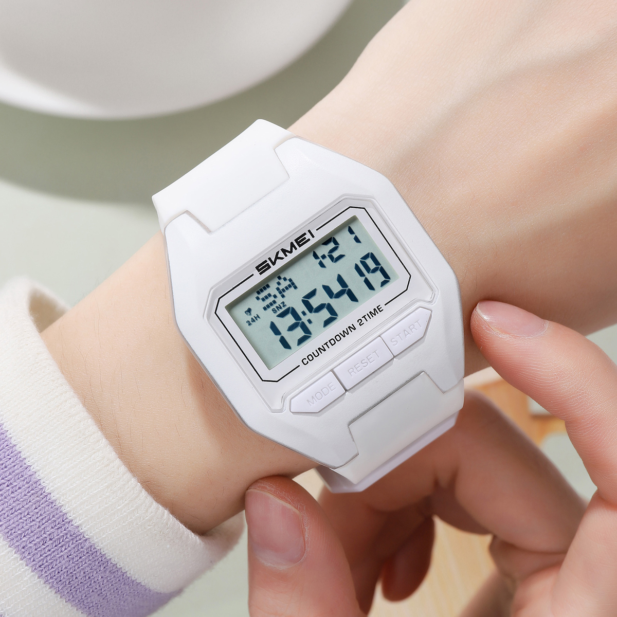 SKMEI 2617 NEW DIGITAL WATCH