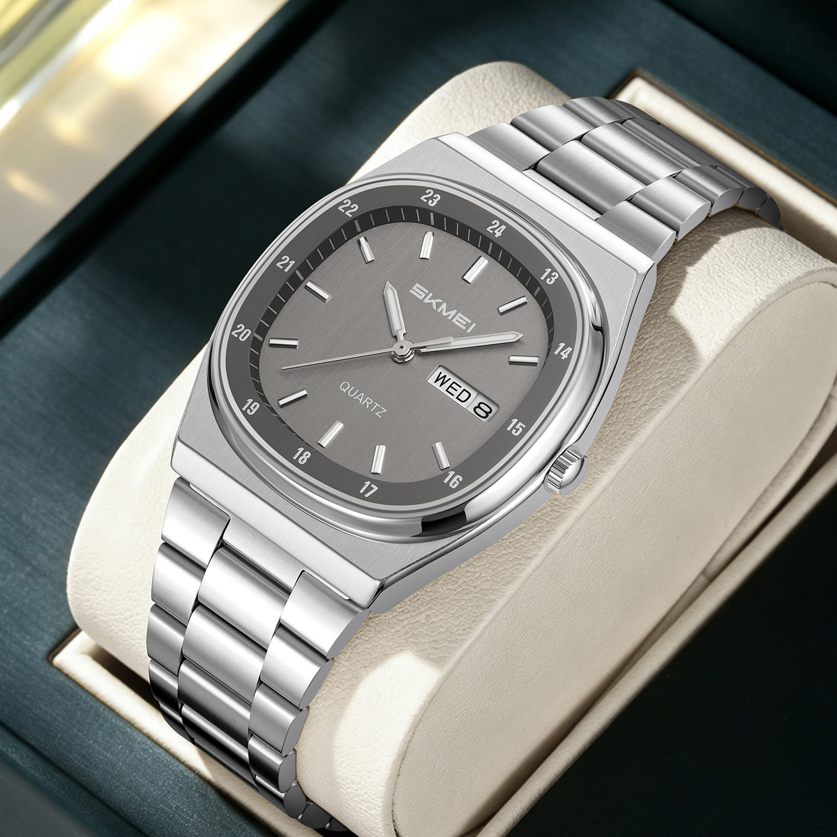 SKMEI 2630 metelic vintage quartz watch