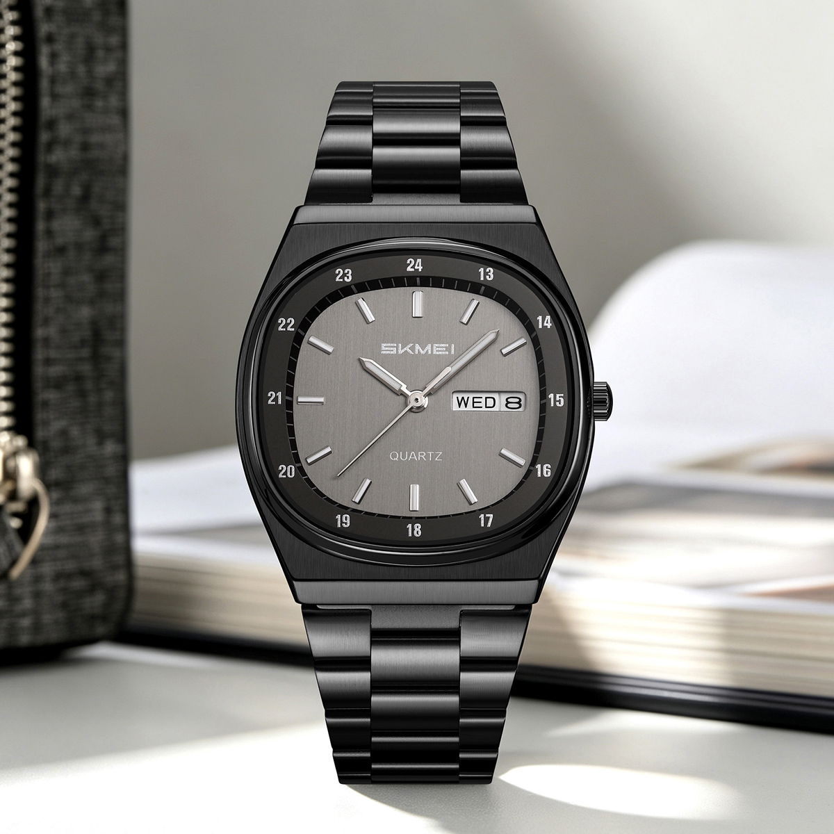 SKMEI 2630 metelic vintage quartz watch
