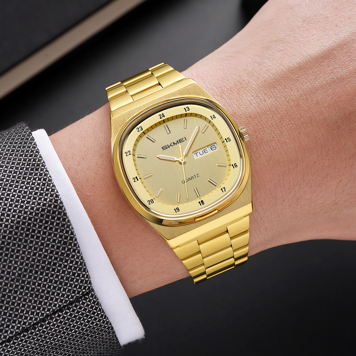 SKMEI 2630 metelic vintage quartz watch