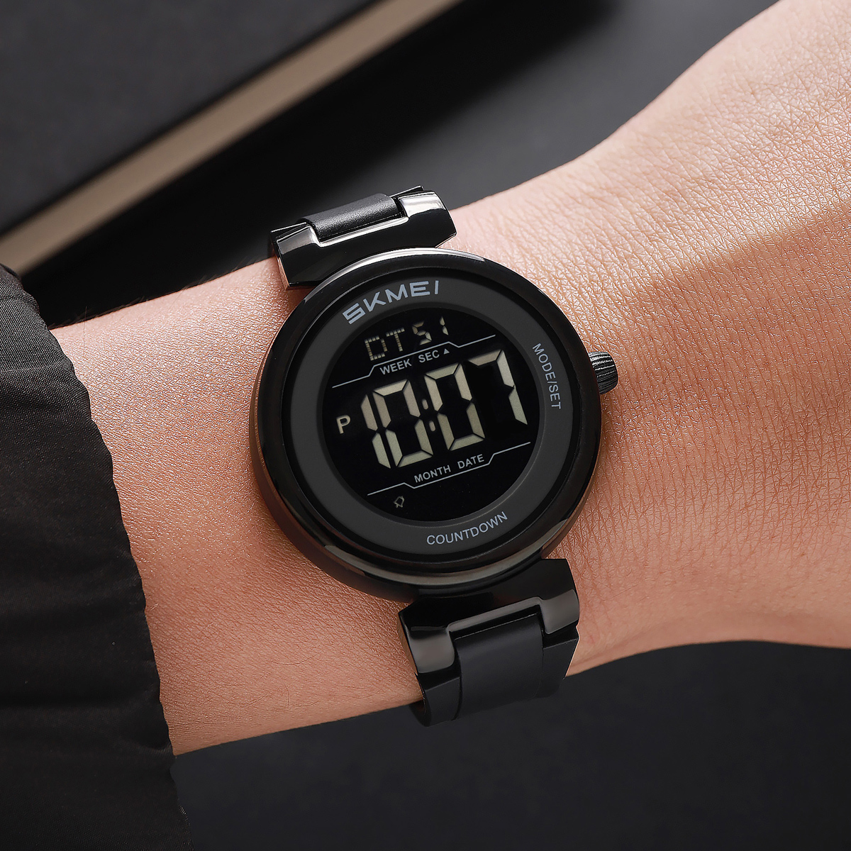 SKMEI 2633 female digital watch
