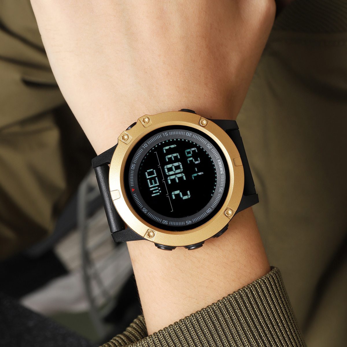 SKMEI 2639 Men's Outdoor Sports Digital Watch Pedometer 