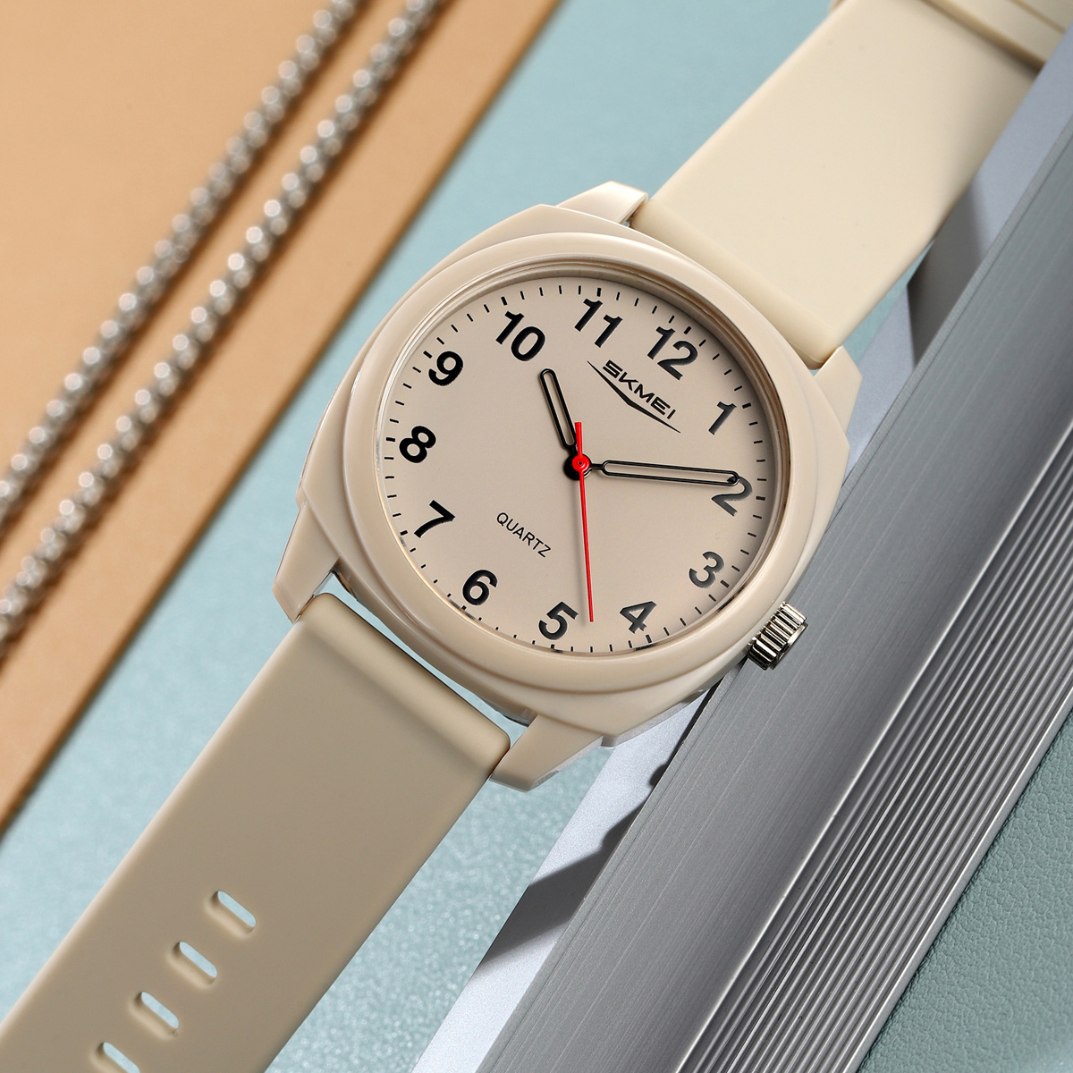 SKMEI Model 2643 Simple Stylish Silicone Quartz Watches