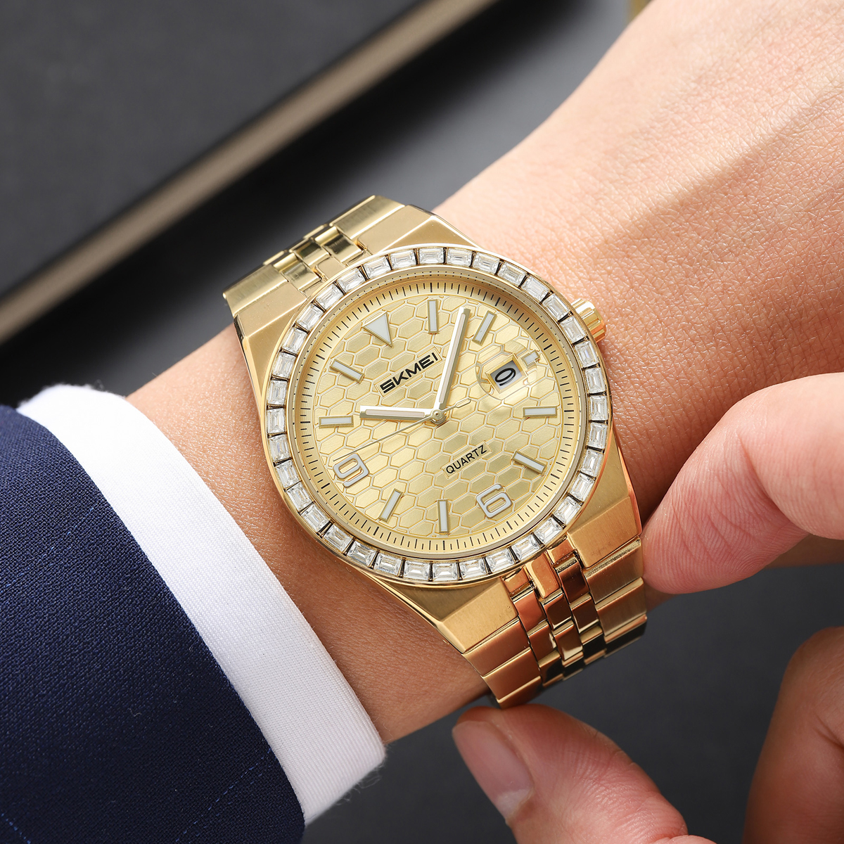 SKMEI 2655 STEEL MEN WATCH