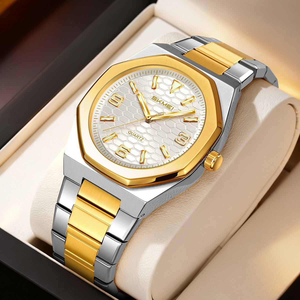 SKMEI 2657 MEN FASHION WATCH