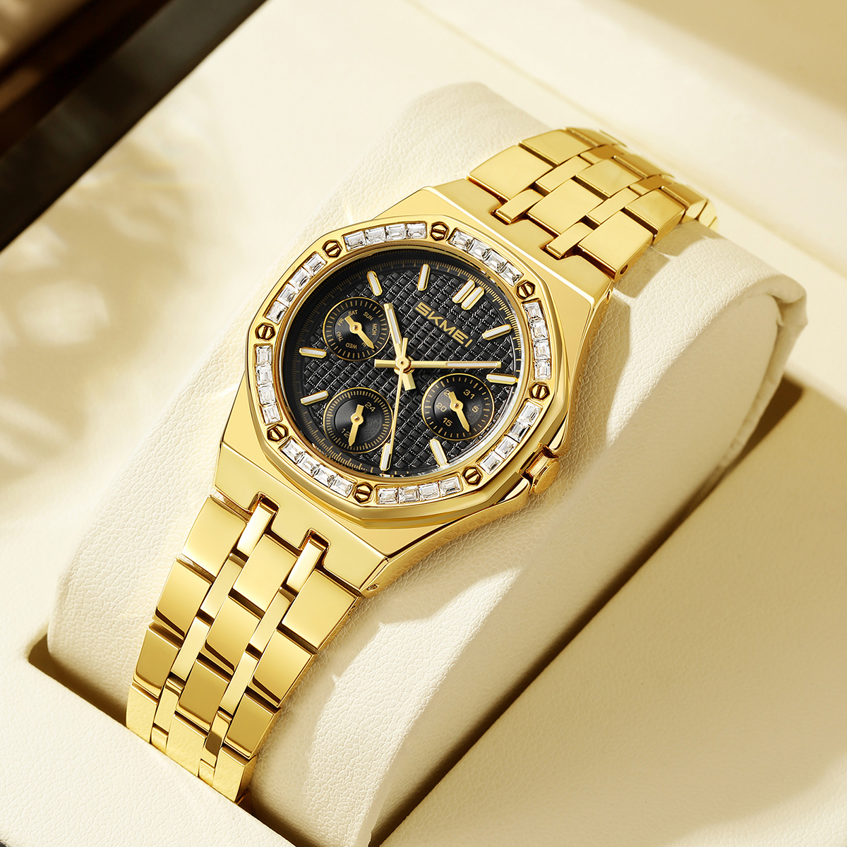 SKMEI Watch Model 2672 Quartz Watch