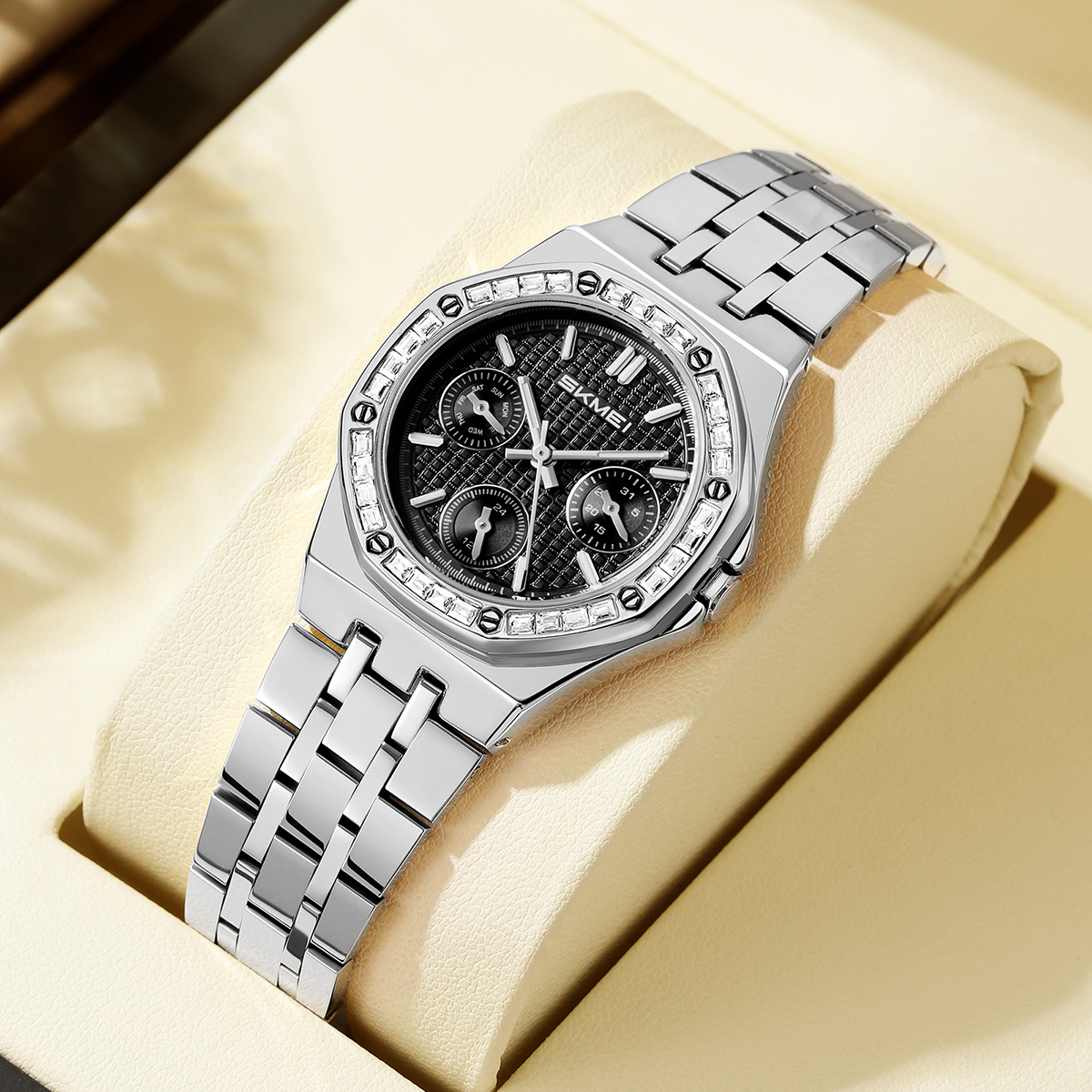 SKMEI Watch Model 2672 Quartz Watch