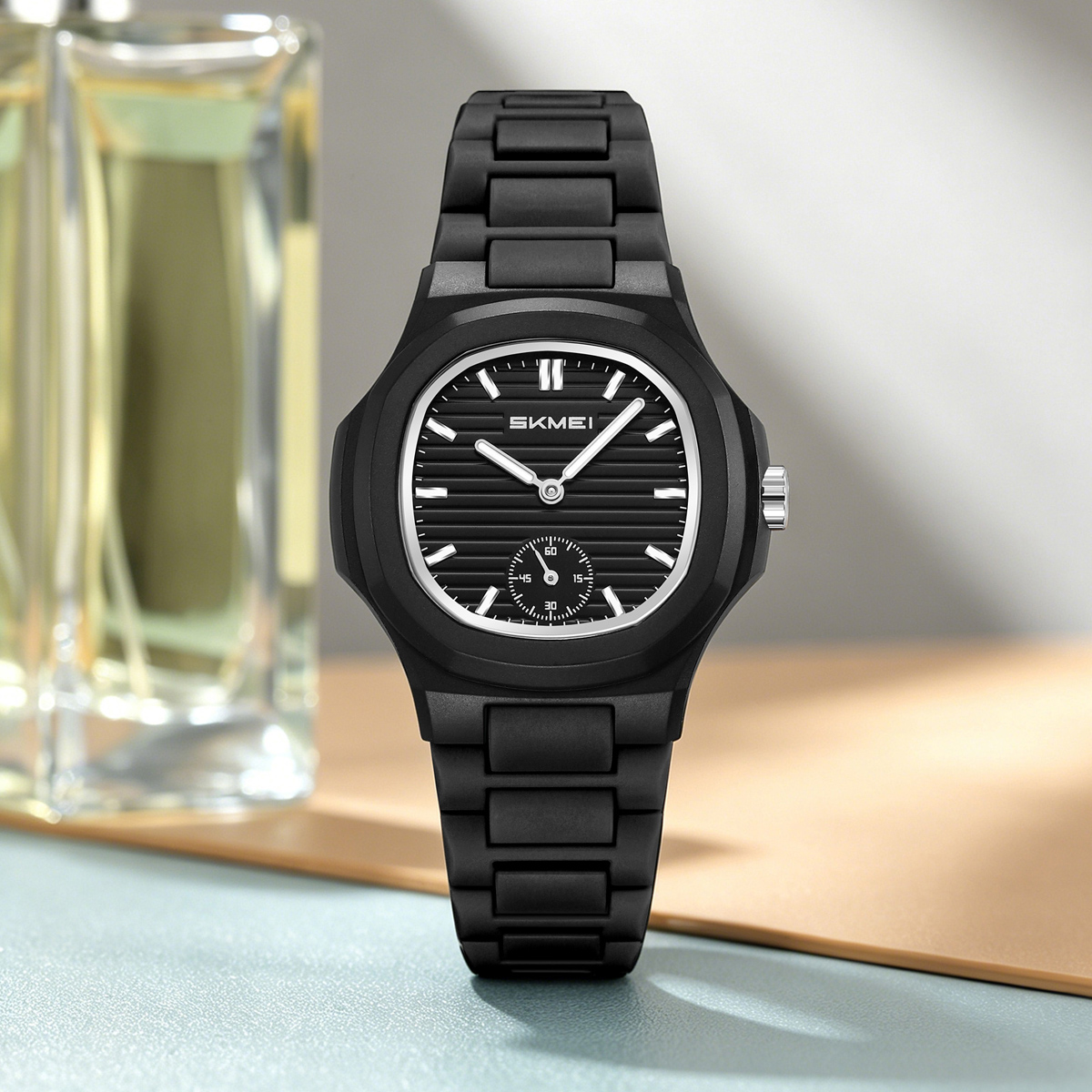 SKMEI 2678 Women Quartz Watch