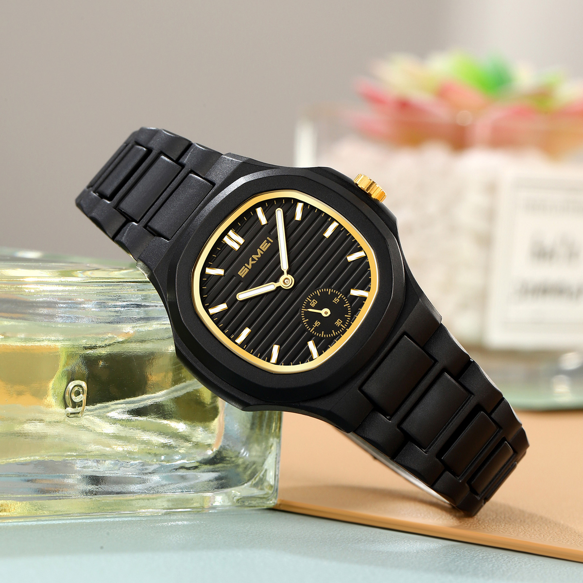 SKMEI 2678 Women Quartz Watch