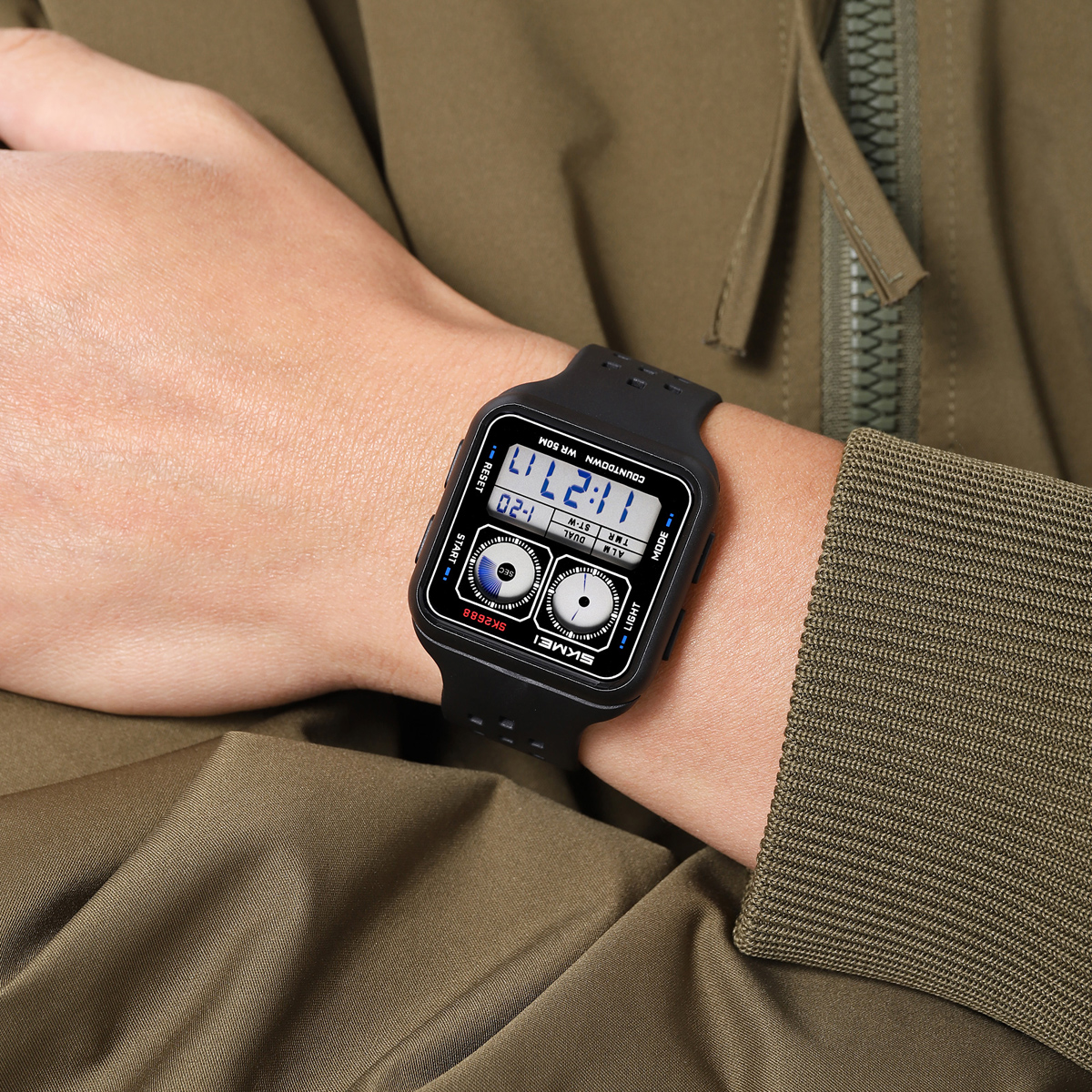 SKMEI 2688 SPORTS DIGITAL WATCH