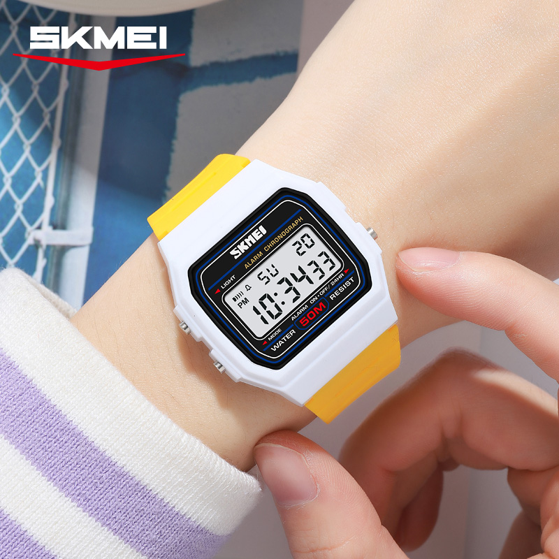 SKMEI 2698 Women VINTAGE DIGITAL WATCHES WHOLESALER