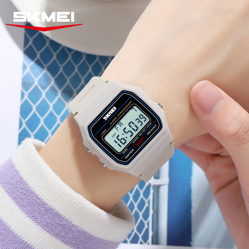 SKMEI 2698 Women VINTAGE DIGITAL WATCHES WHOLESALER
