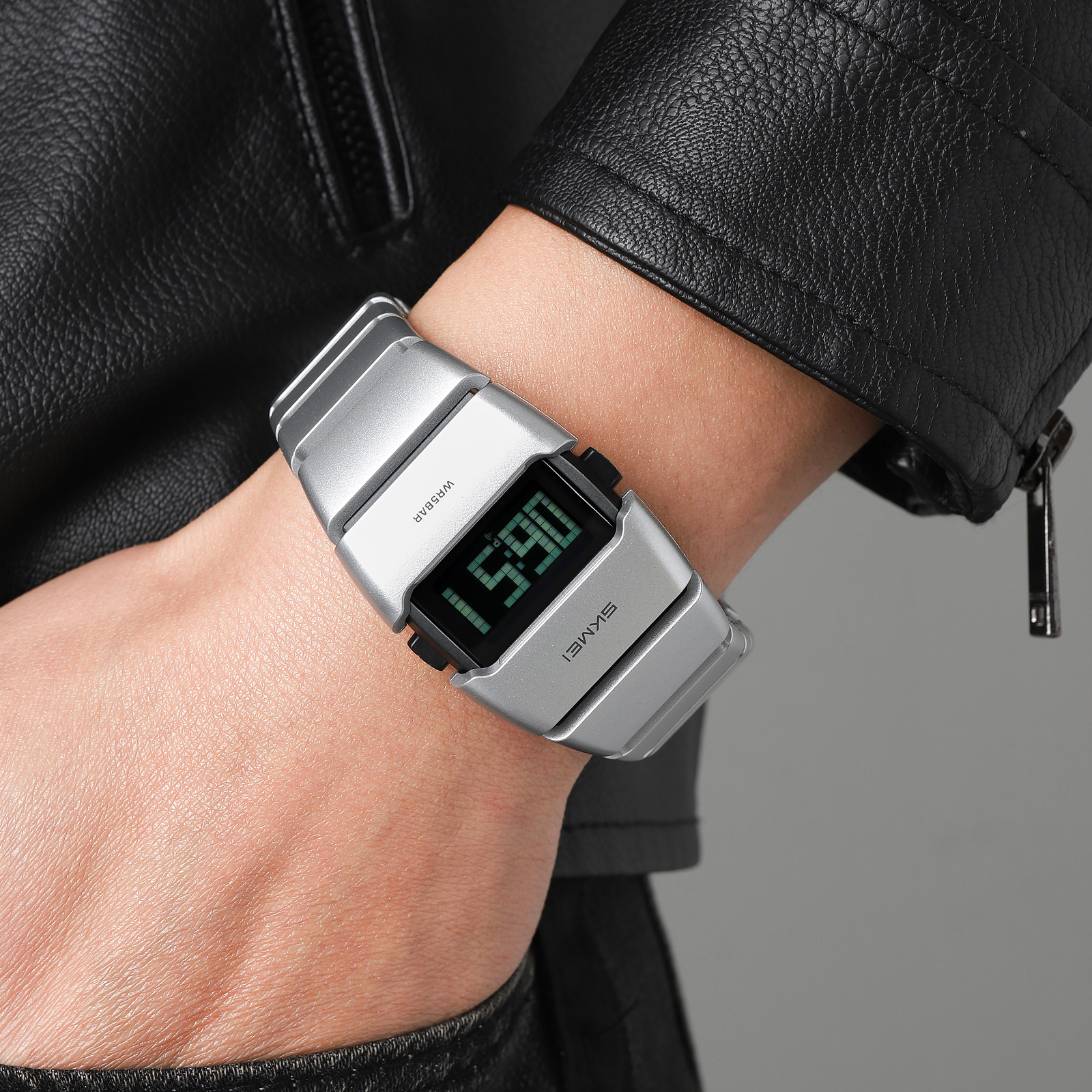SKMEI SPORTS WATCH MODEL 2710