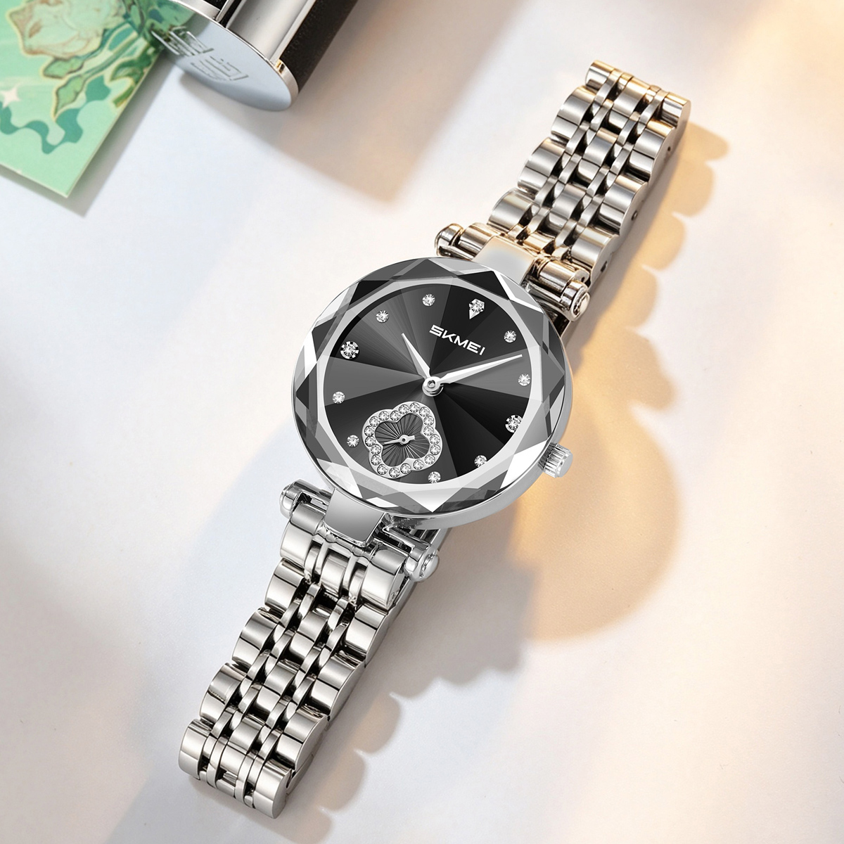 SKMEI 2718 Women Fashion Bling Diamond Quartz Wristwatch