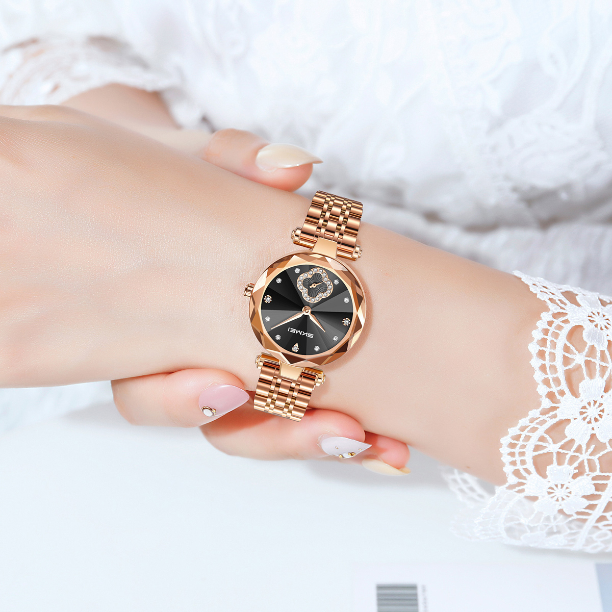 SKMEI 2718 Women Fashion Bling Diamond Quartz Wristwatch