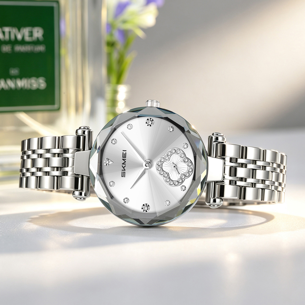 SKMEI 2718 Women Fashion Bling Diamond Quartz Wristwatch