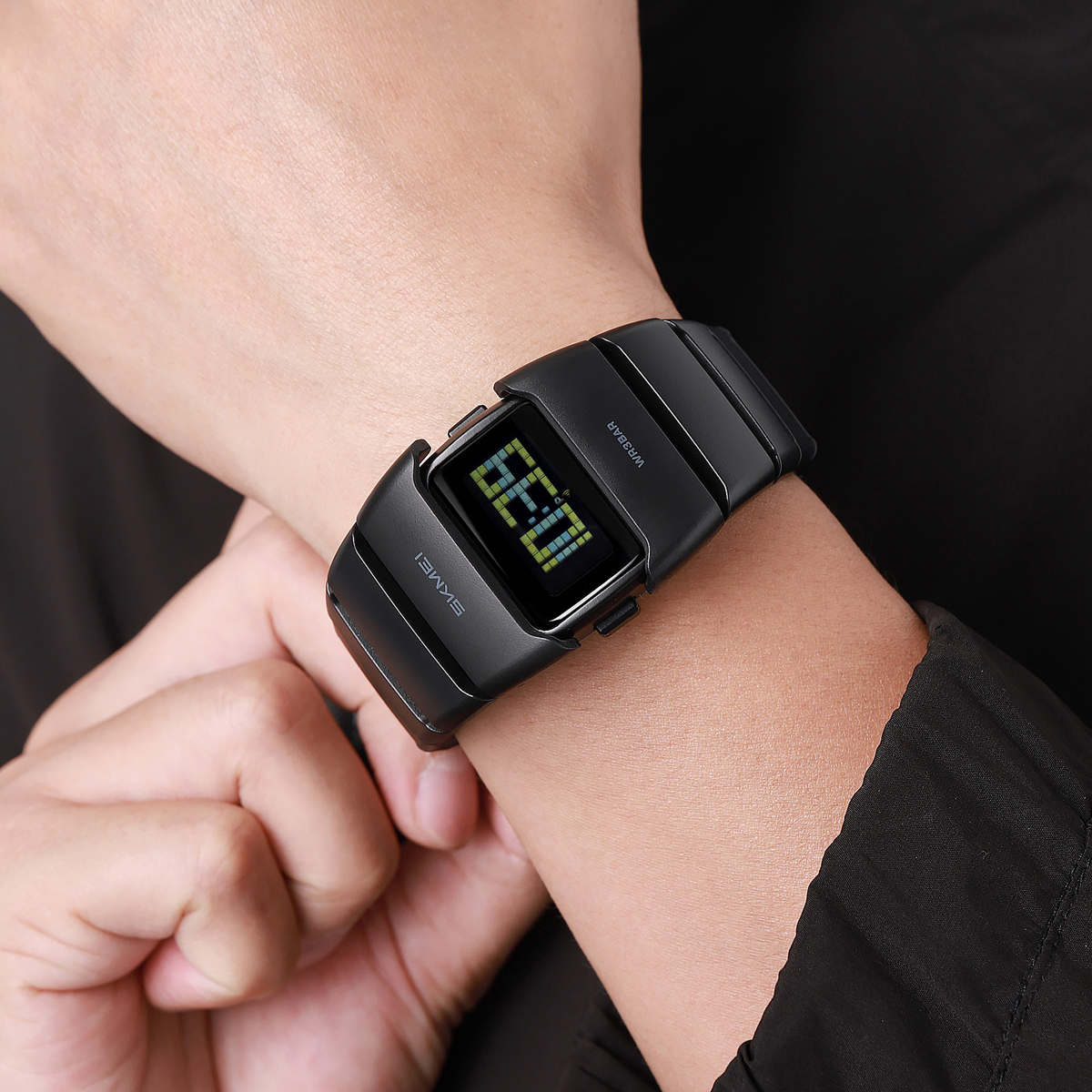 SKMEI 2722 Waterproof Multi-Function Sports Watch Bulk Supply