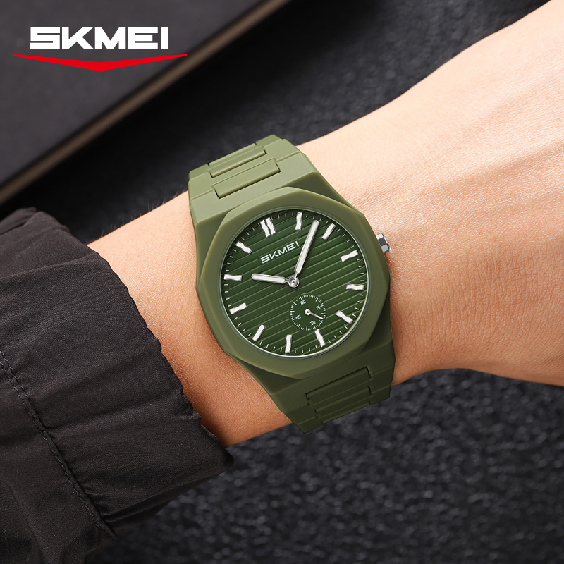 SKMEI Model 2730 Ultra-Lightweight Luxury-Inspired Quartz Watches