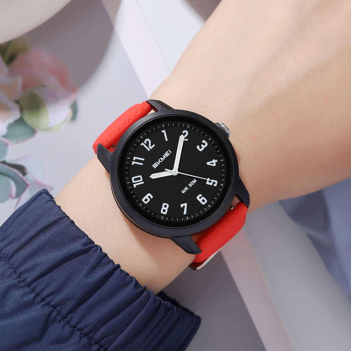 SKMEI 2733 silicone Quartz Watch