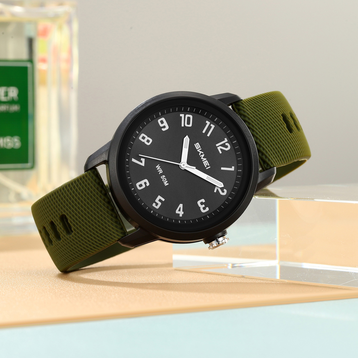 SKMEI 2733 silicone Quartz Watch