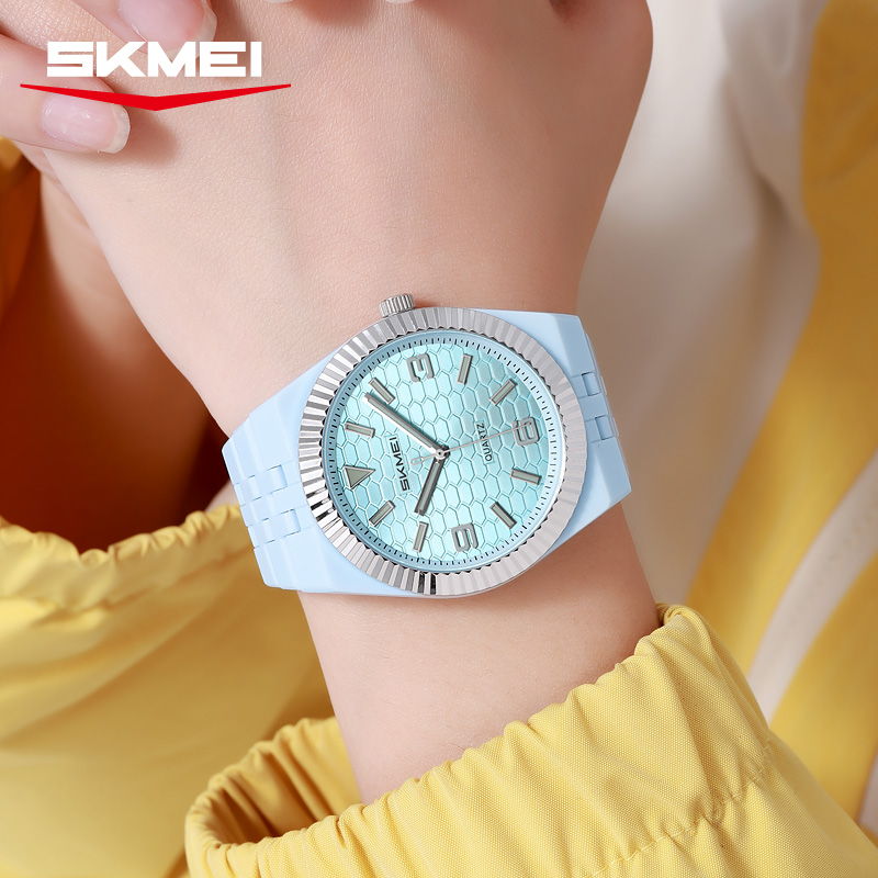 2747 SKMEI Fashion Honeycomb Textured Dial Quartz Watch for Women