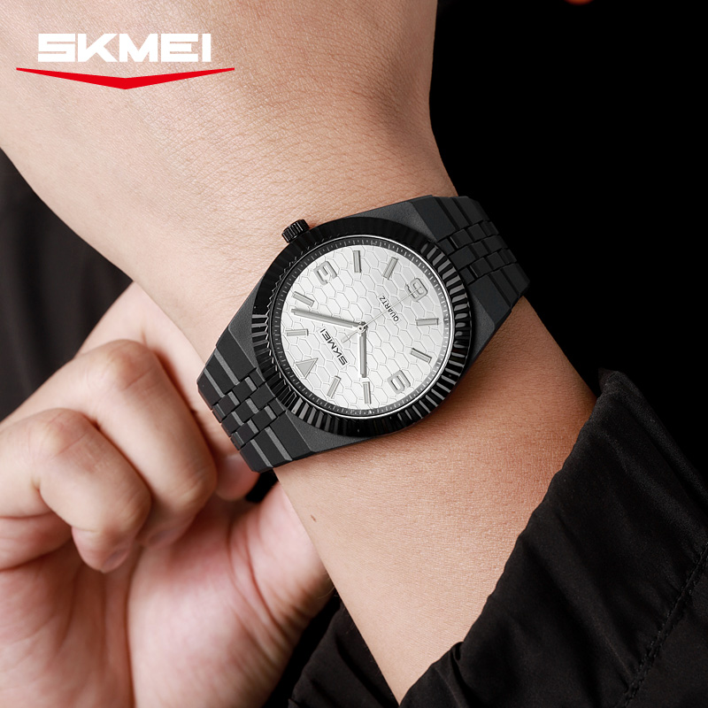 2747 SKMEI Fashion Honeycomb Textured Dial Quartz Watch for Women