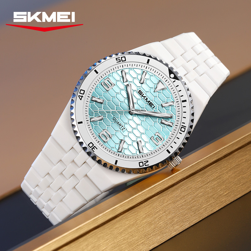 2748 SKMEI Fashion Analog Quartz Watch for Men