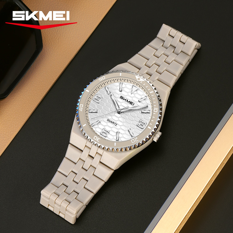 2748 SKMEI Fashion Analog Quartz Watch for Men
