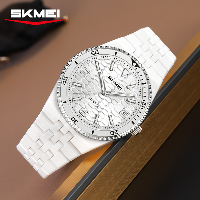 2748 SKMEI Fashion Analog Quartz Watch for Men
