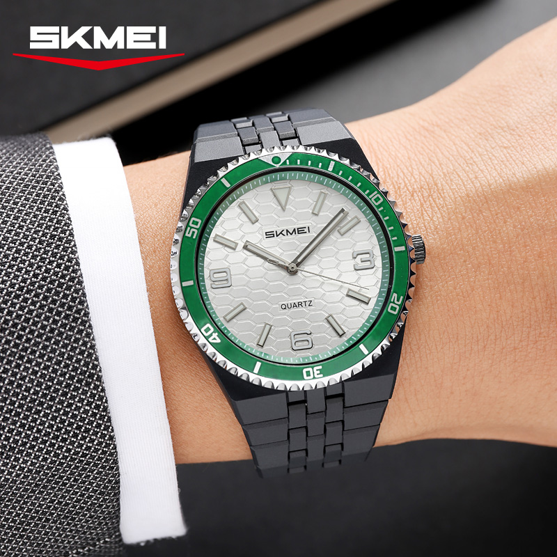 2748 SKMEI Fashion Analog Quartz Watch for Men