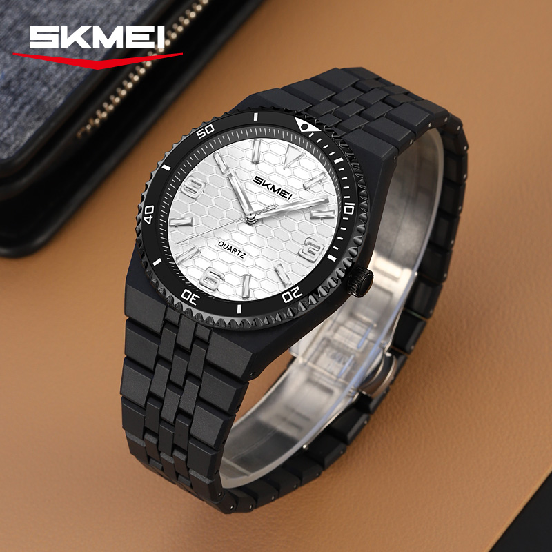 2748 SKMEI Fashion Analog Quartz Watch for Men