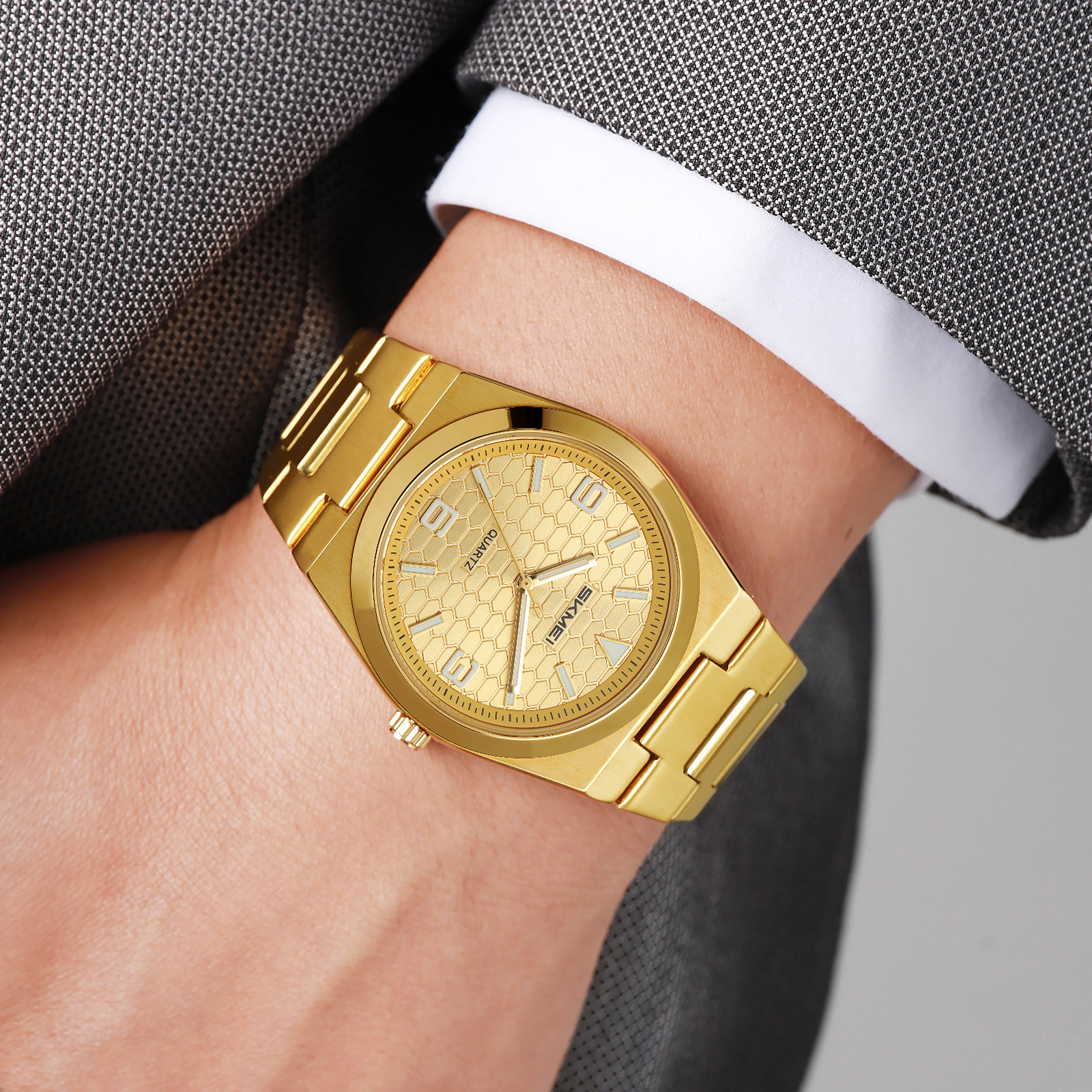 2761 SKMEI Men Honeycomb Dial Stainless Steel Wrist Watch