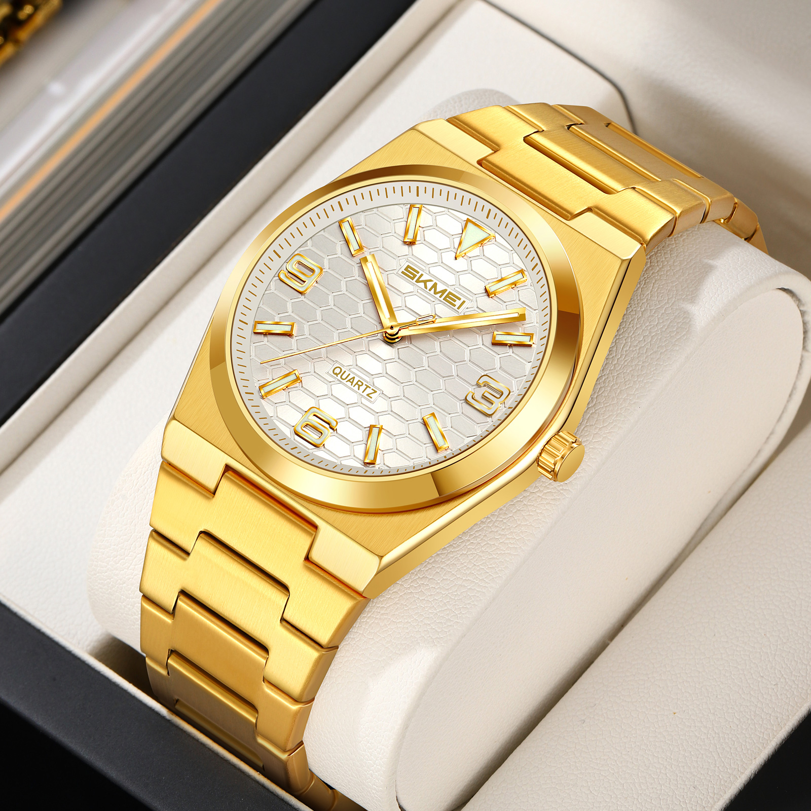 2761 SKMEI Men Honeycomb Dial Stainless Steel Wrist Watch