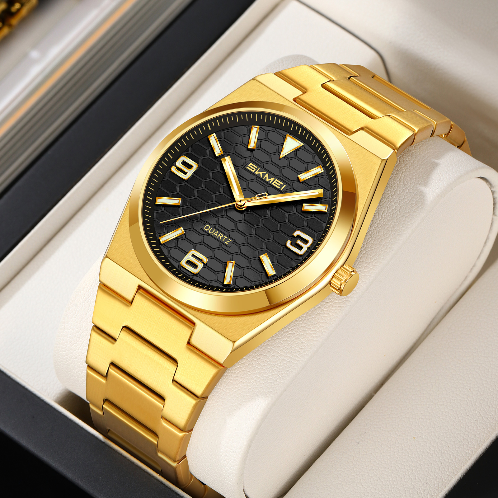 2761 SKMEI Men Honeycomb Dial Stainless Steel Wrist Watch